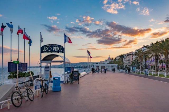City-center 80m To The Sea / Appartement Nice